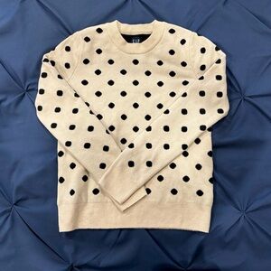 GAP Women’s Cream and Black Polka Dot Crewneck Sweater